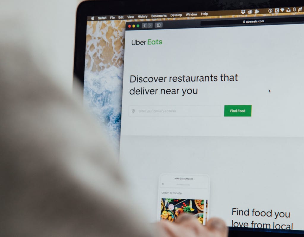 A Full Guide on How to Develop a Food Delivery Website